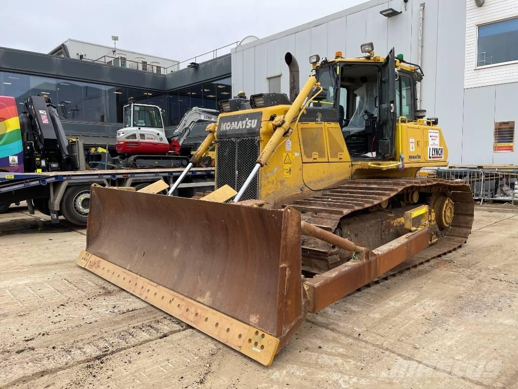 Komatsu D 65 PX-18E0 Paletli dozerler