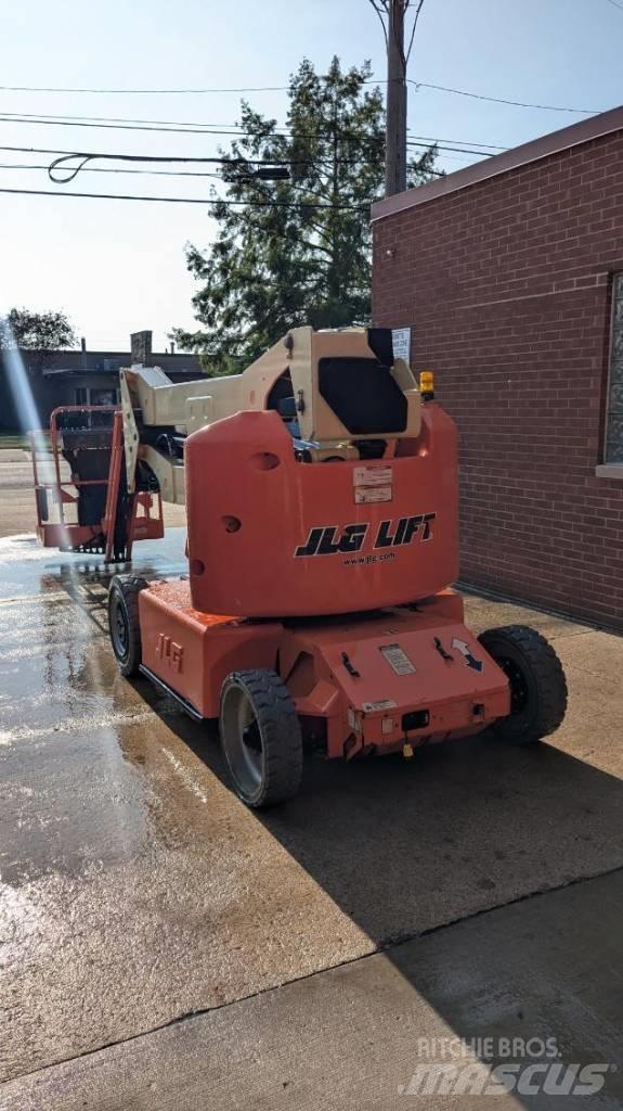 JLG E 400 AJPN Körüklü personel platformları