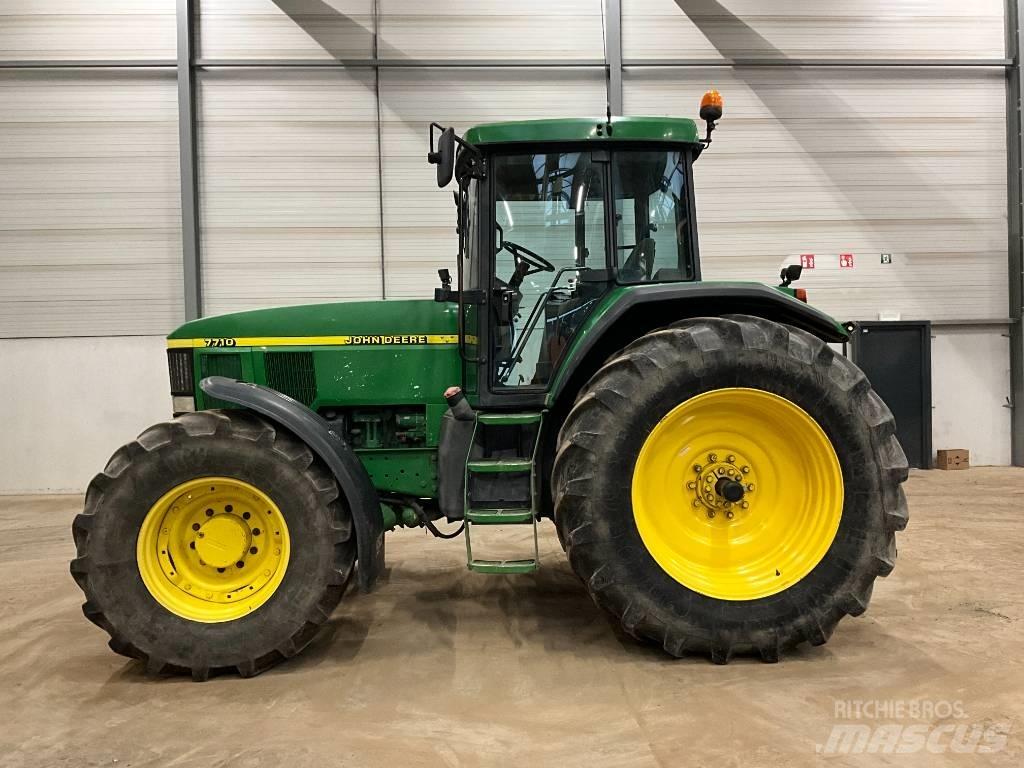 John Deere 7710 Traktörler