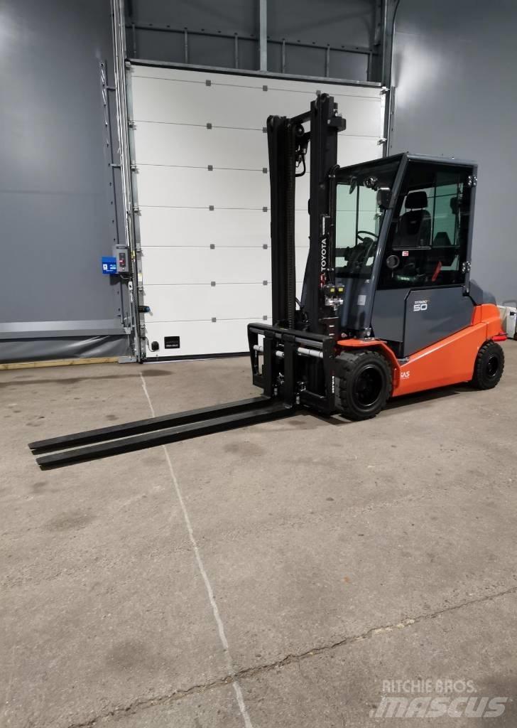 Toyota 8 FBMT 50 Elektrikli forkliftler