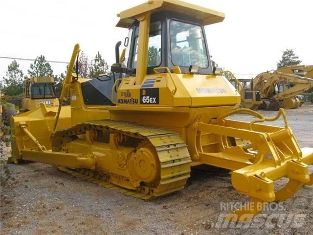 Komatsu D 65 EX Paletli dozerler