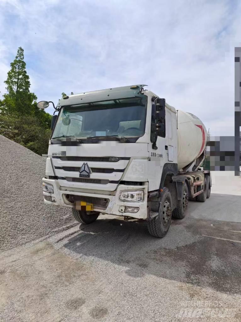 Howo 搅拌车 750 Beton / harç karıştırıcılar