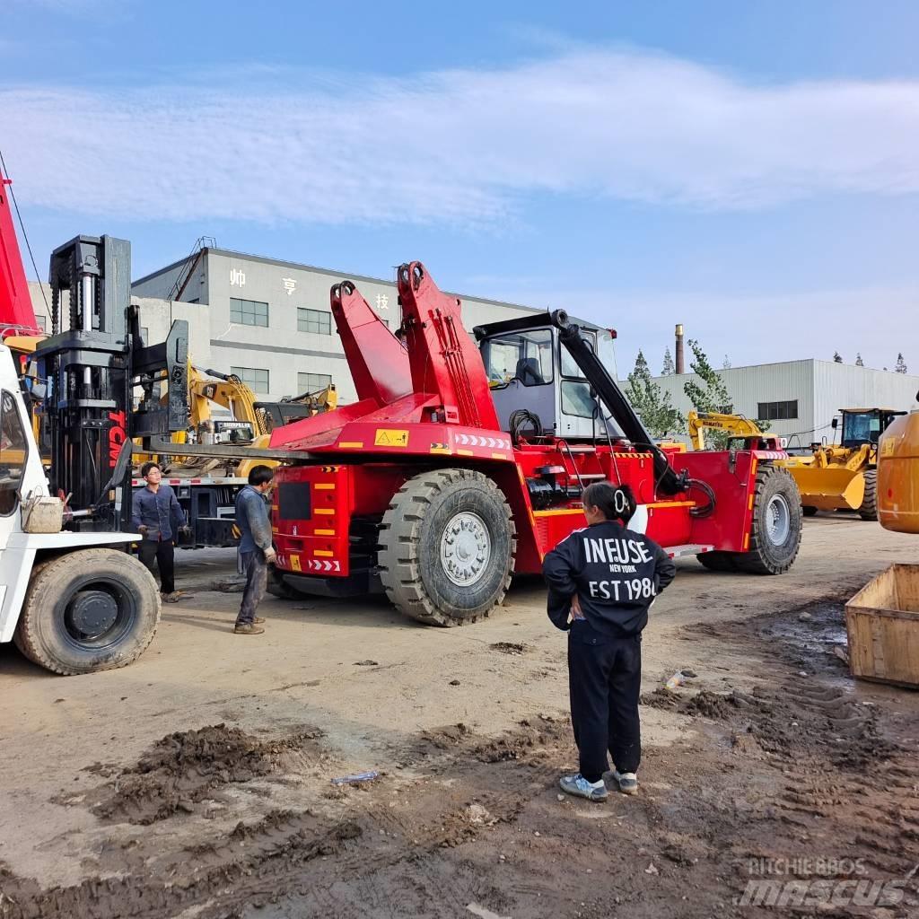 Kalmar DRF 450 Konteyner istifleyiciler - reach stacker