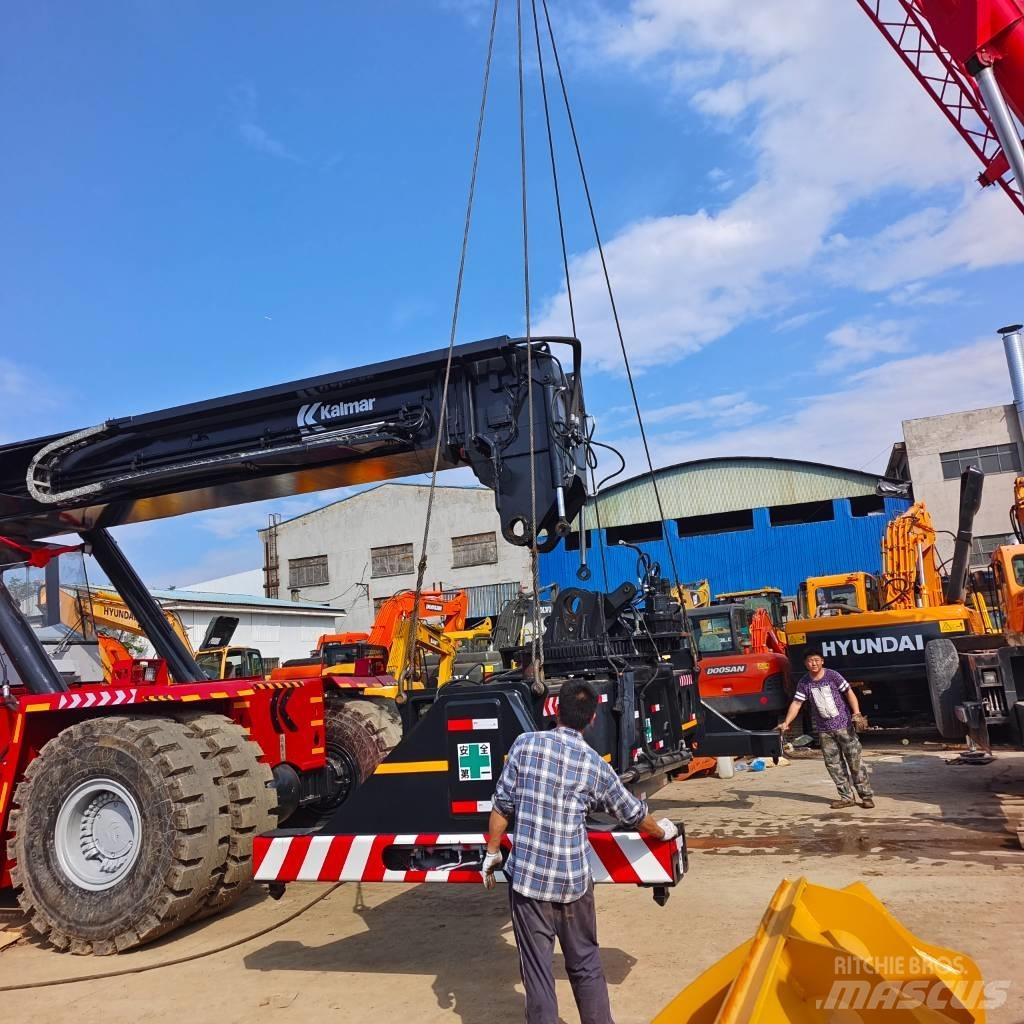 Kalmar DRF 450 Konteyner istifleyiciler - reach stacker