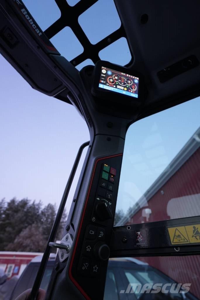 Bobcat S 76 Skid steer loderler