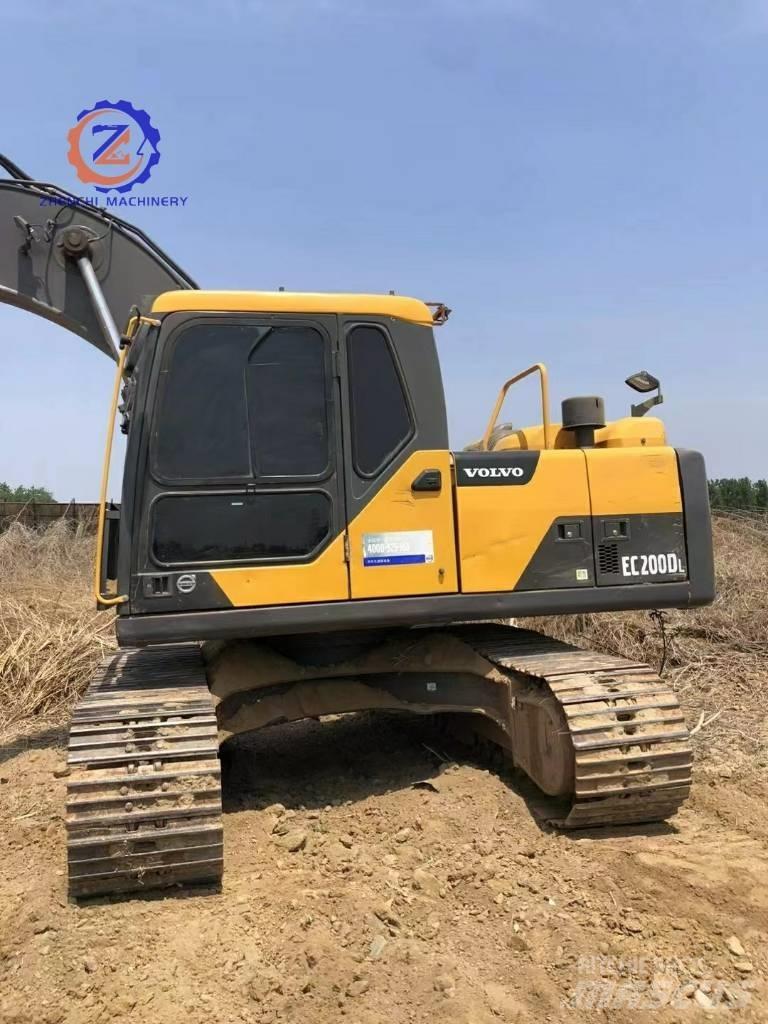 Volvo EC 200 Paletli ekskavatörler