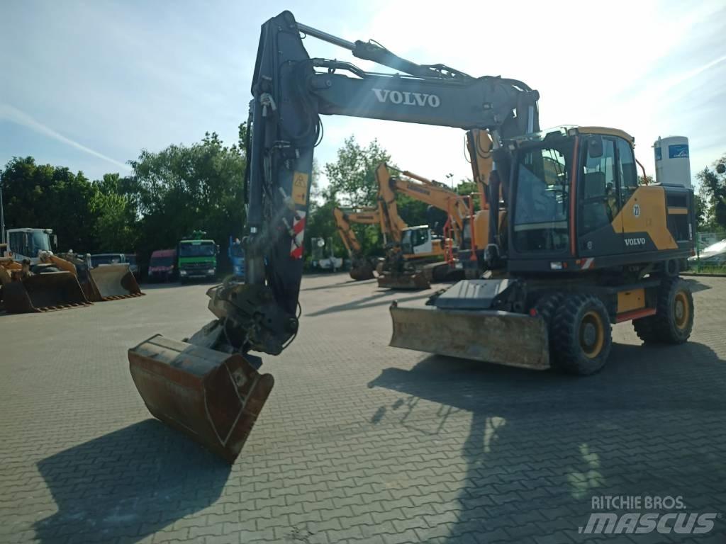 Volvo EW 180 E Lastik tekerli ekskavatörler