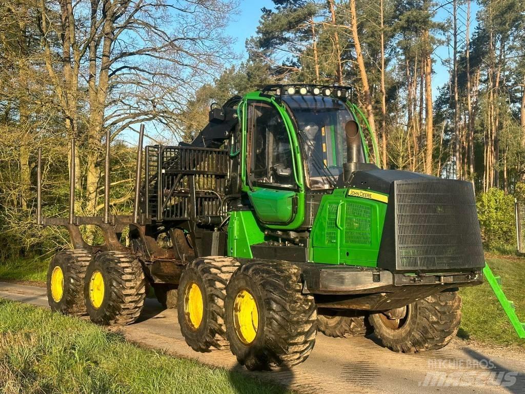 John Deere 1210 E Tomruk yükleyici traktörler