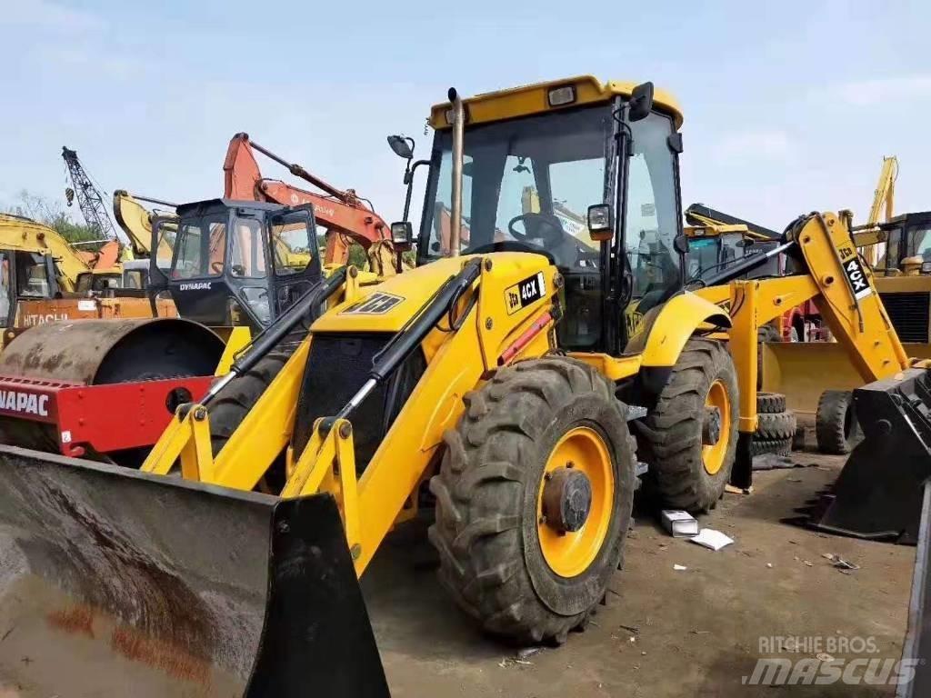 JCB 4CX Kazıcı yükleyiciler - beko loder