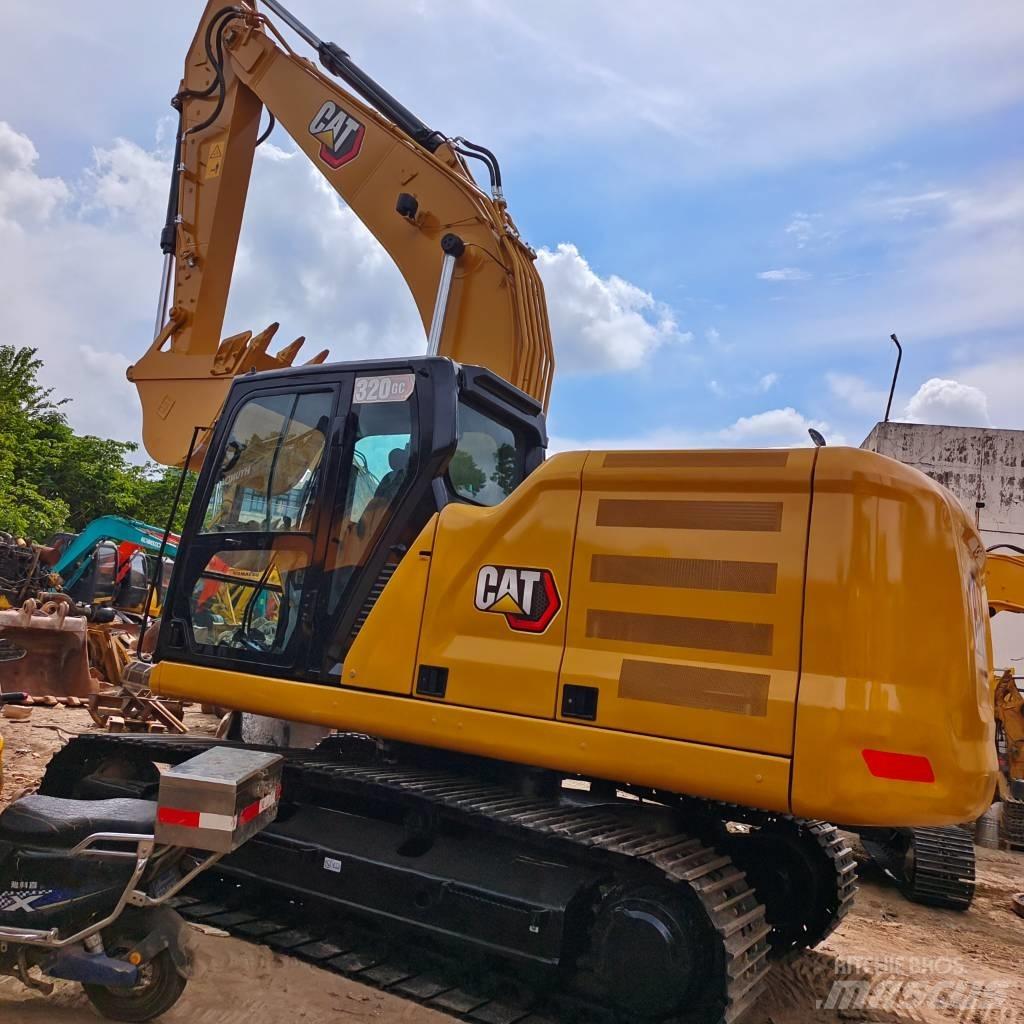 CAT 320 GC Paletli ekskavatörler