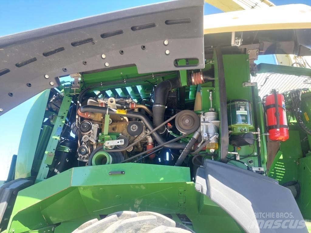 Krone Big X 630 Kendi yürür silaj makinalari
