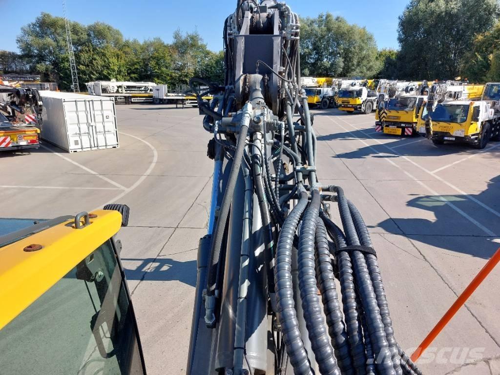 Volvo ECR 235 E Paletli ekskavatörler