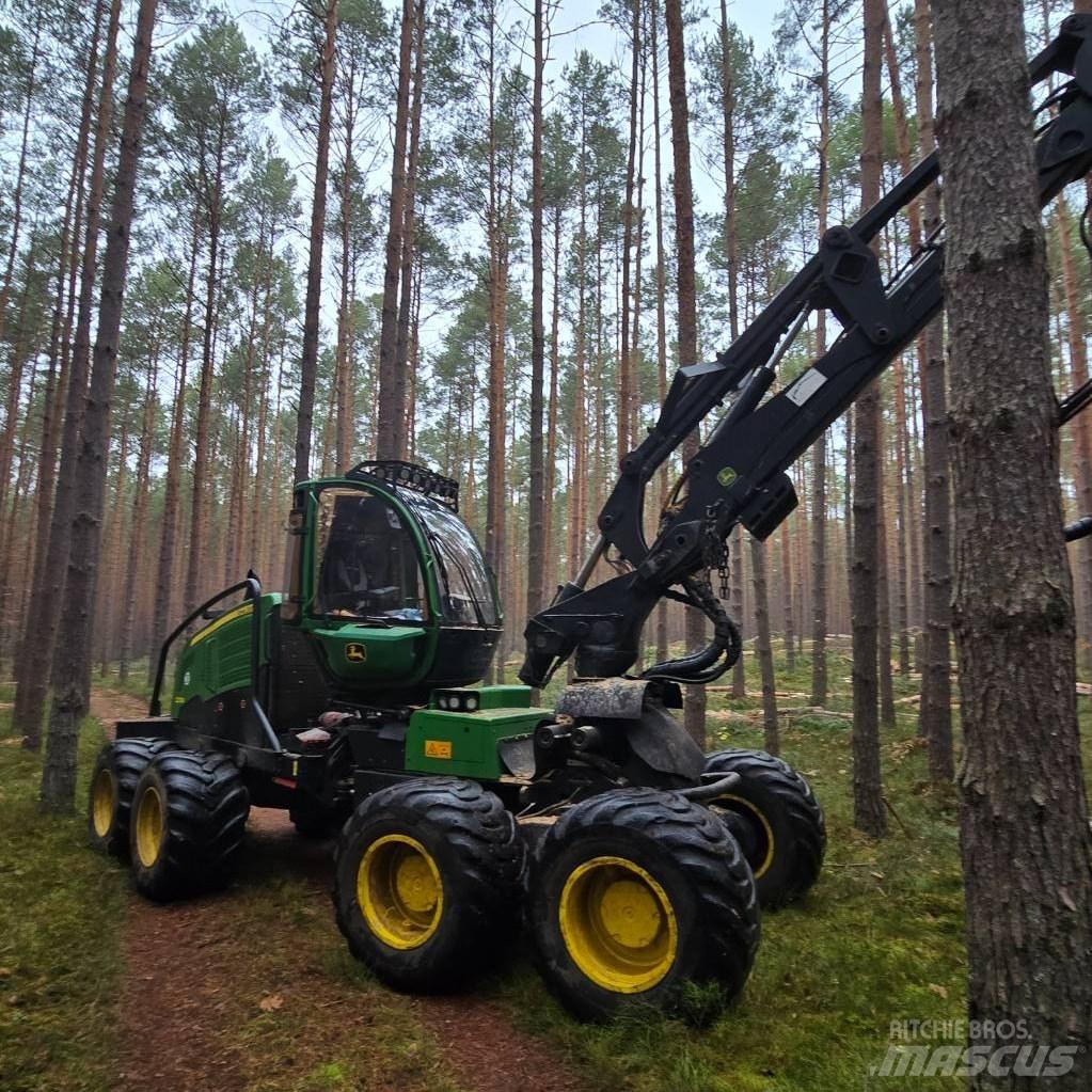 John Deere 1270E Biçerdöverler