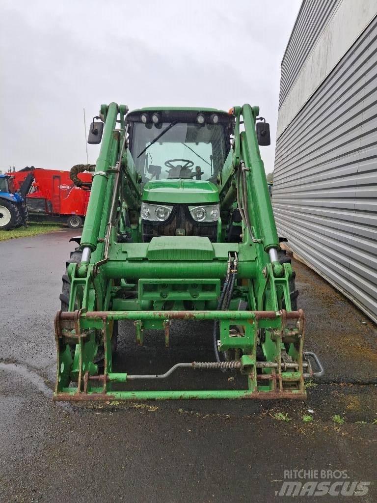 John Deere 6110 Traktörler