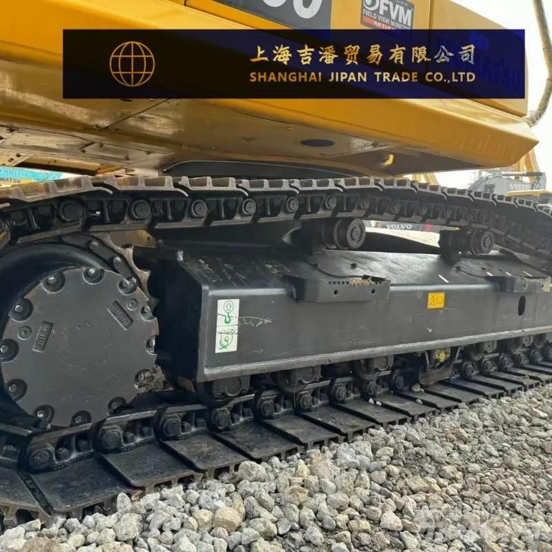 Komatsu PC 200 Paletli ekskavatörler