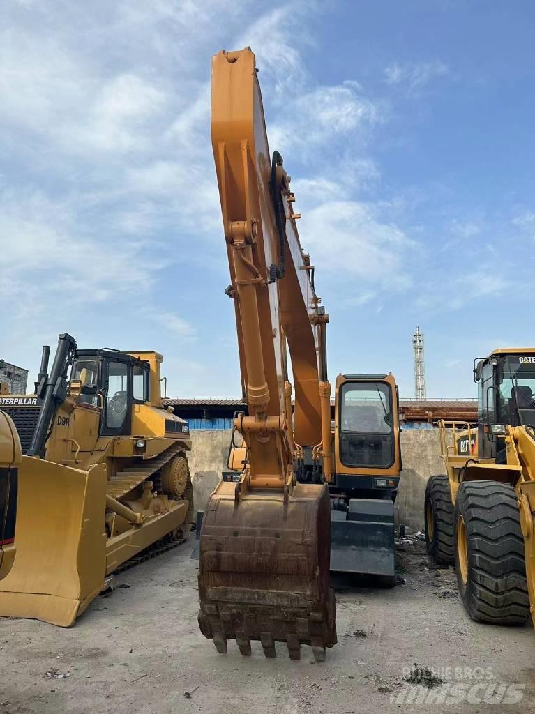Hyundai DH210W-9 Lastik tekerli ekskavatörler