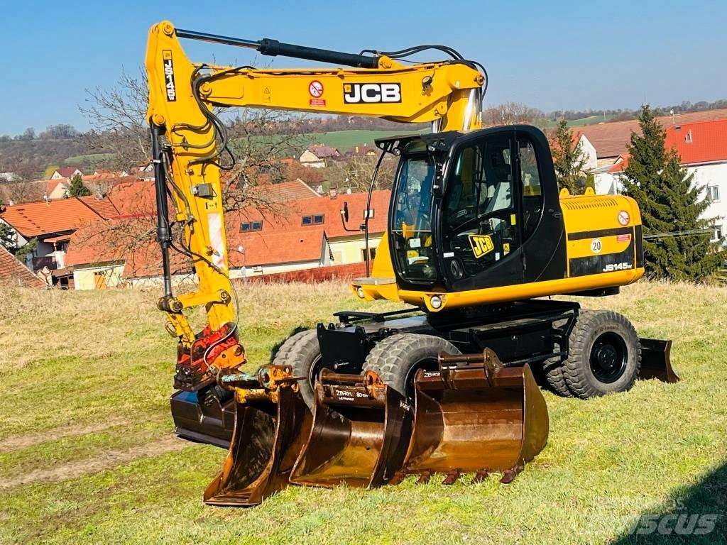 JCB JS 145 W Lastik tekerli ekskavatörler