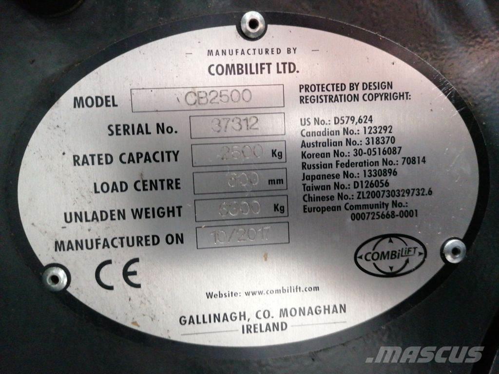 Combilift CB2500 Sideloader - dört yönlü forkliftler