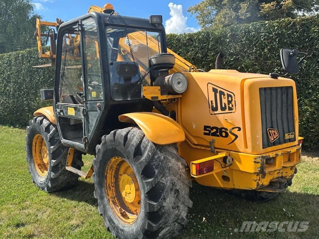 JCB 526 Tarimsal teleskopik yükleyiciler