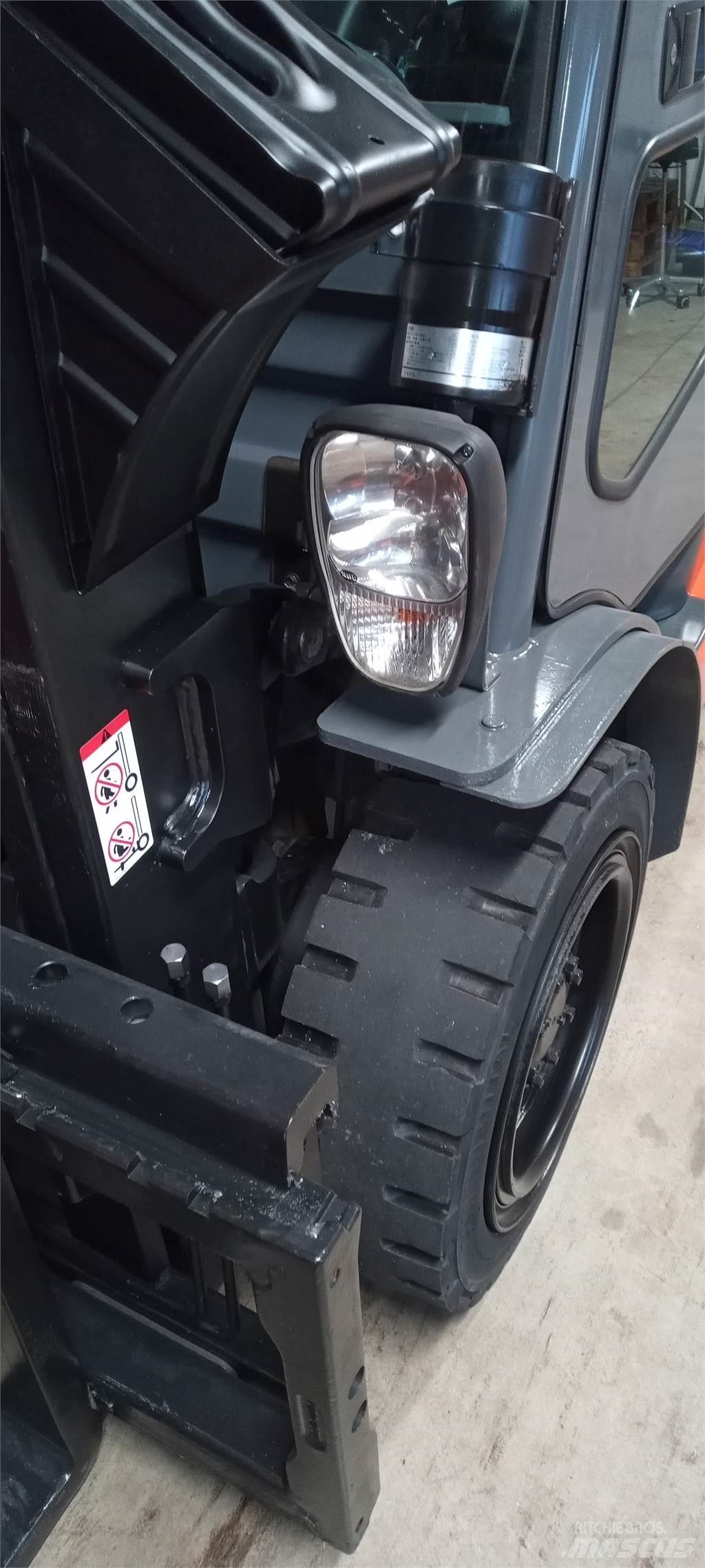 Toyota 02-8FGF30 LPG'li forkliftler