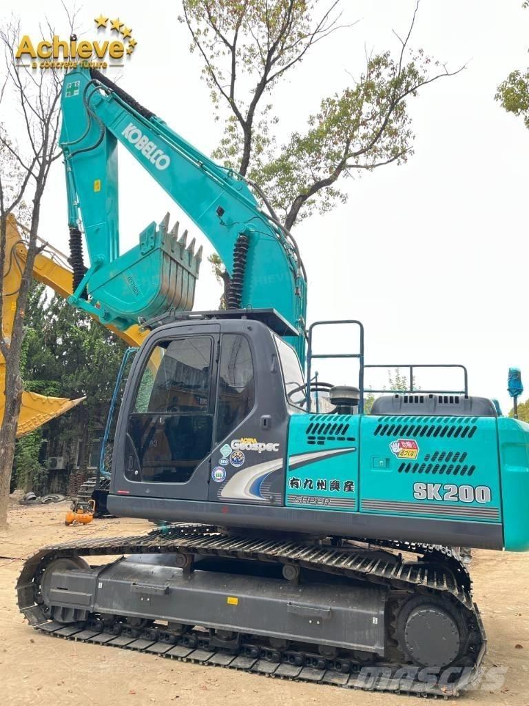 Kobelco SK 200 Paletli ekskavatörler