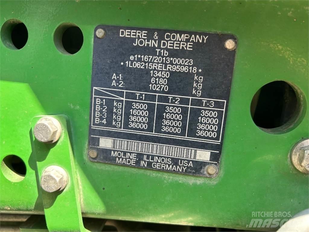 John Deere 6215R Traktörler