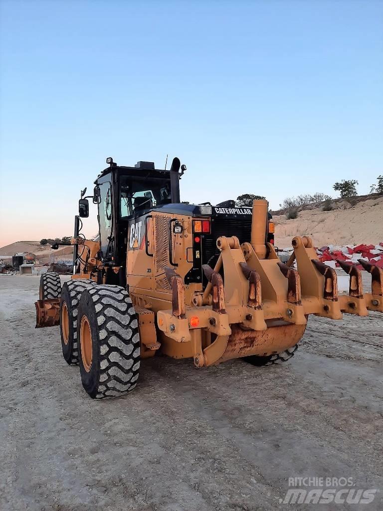 CAT 14 M Greyderler