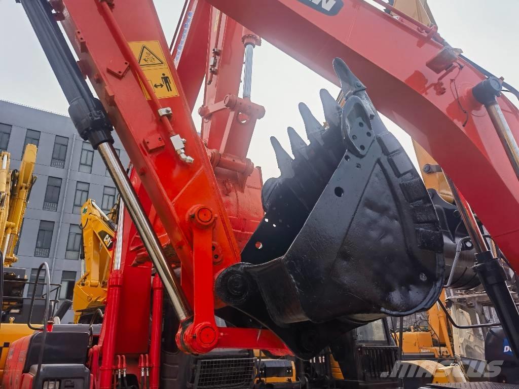 Doosan DX 140 LC-9C Paletli ekskavatörler