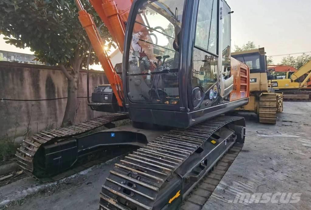 Hitachi ZX 200 Paletli ekskavatörler