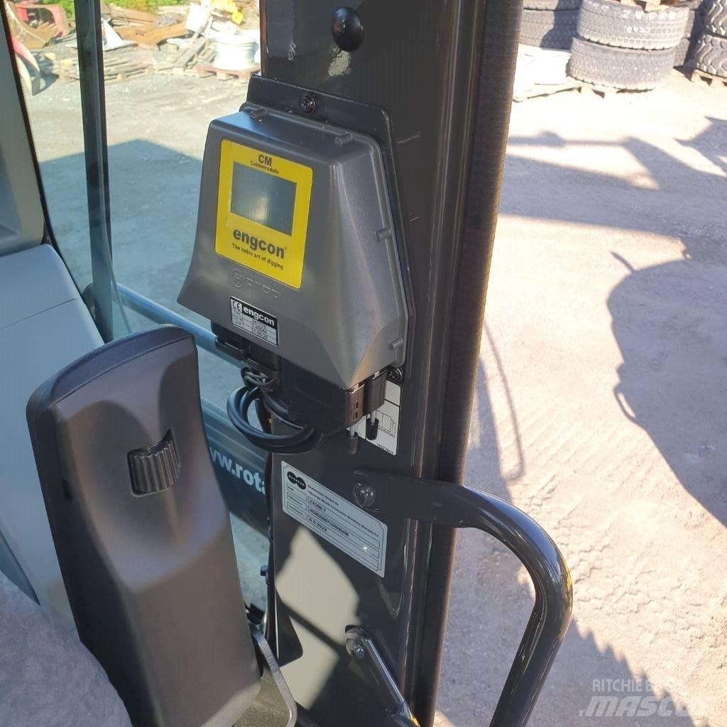 Hitachi ZX300LC-7 Paletli ekskavatörler