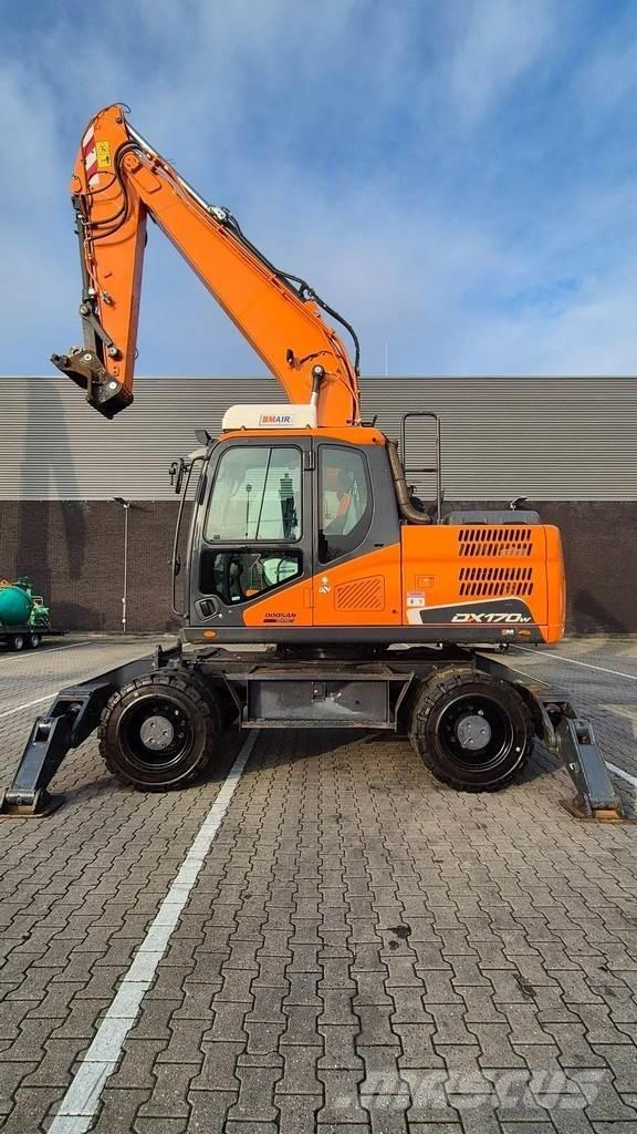 Doosan DX 170W-5 Lastik tekerli ekskavatörler