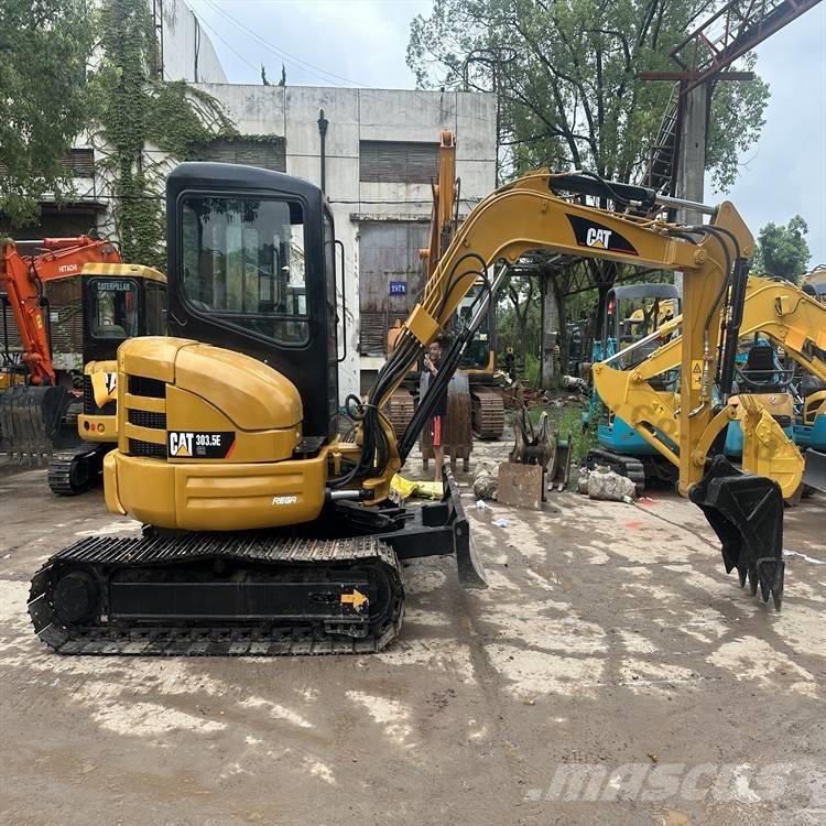 CAT 303.5 E Mini ekskavatörler, 7 tona dek