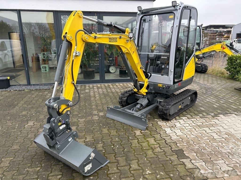 Wacker Neuson ET18 Paletli ekskavatörler