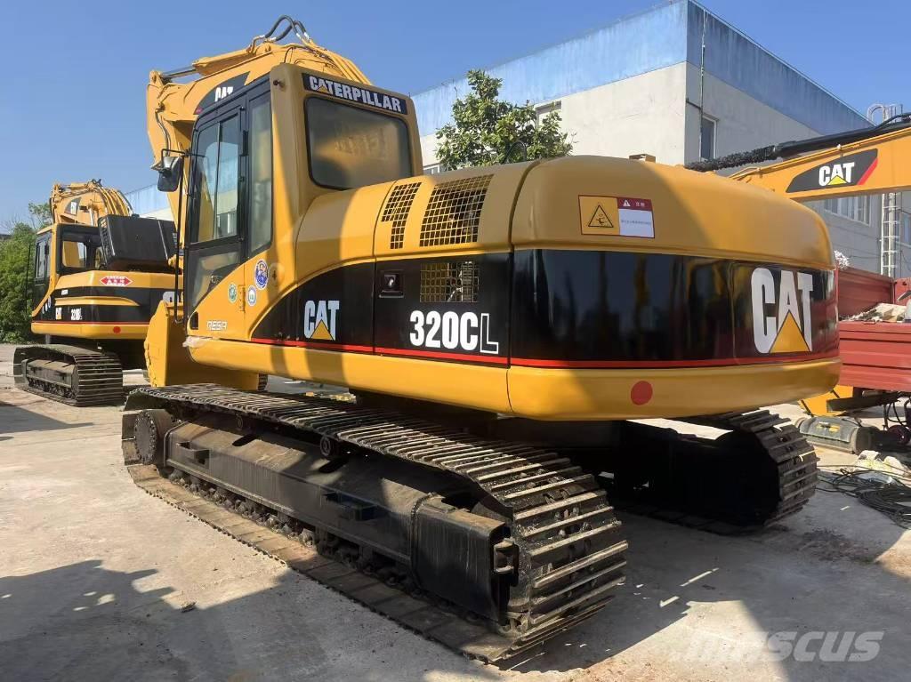 CAT 320 C L Paletli ekskavatörler