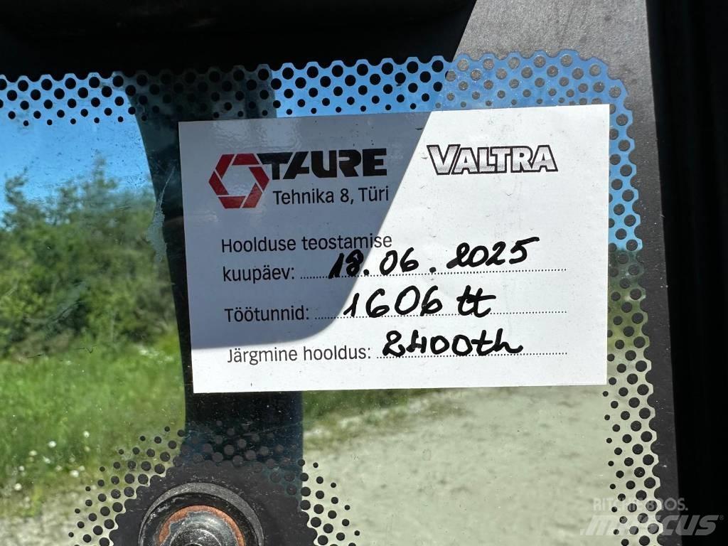 Valtra G 135 Versu Traktörler