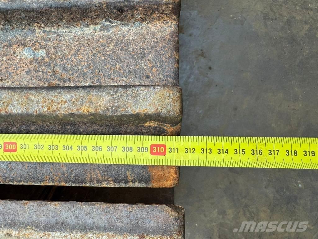 CAT 319DL Paletli ekskavatörler