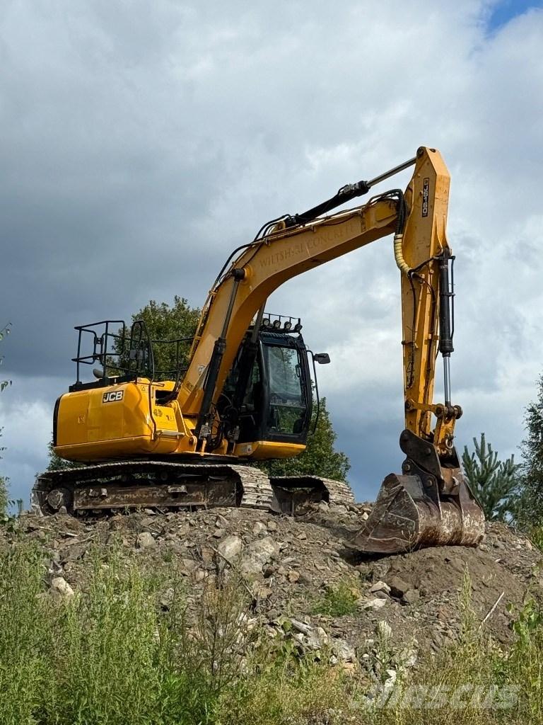 JCB JS 160 LC Paletli ekskavatörler