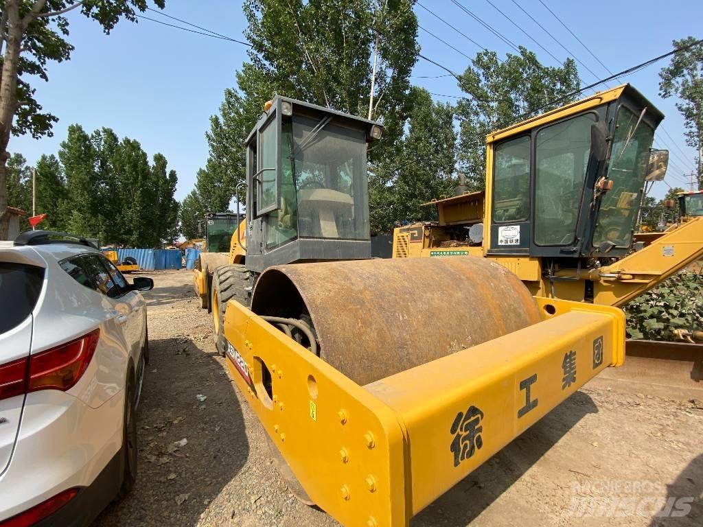 XCMG XSM220 Tek tamburlu silindirler