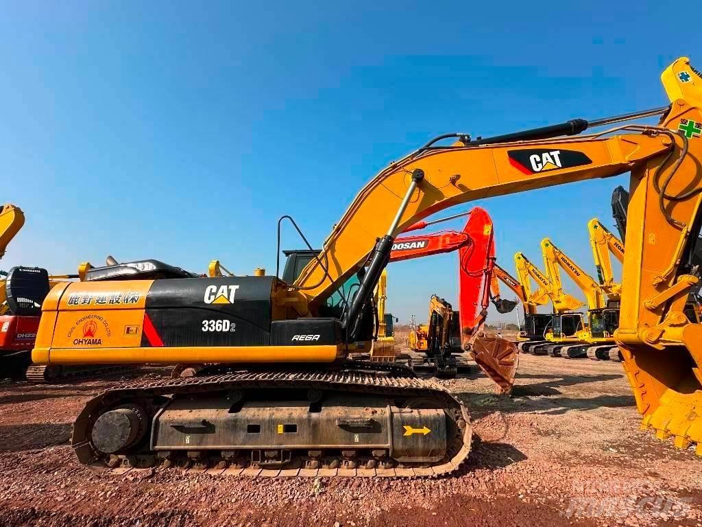 CAT 336 D2 Paletli ekskavatörler