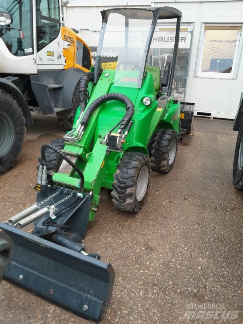 Avant 420 Mini yükleyiciler
