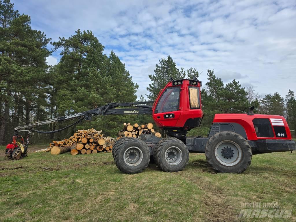 Komatsu 911.6 Biçerdöverler