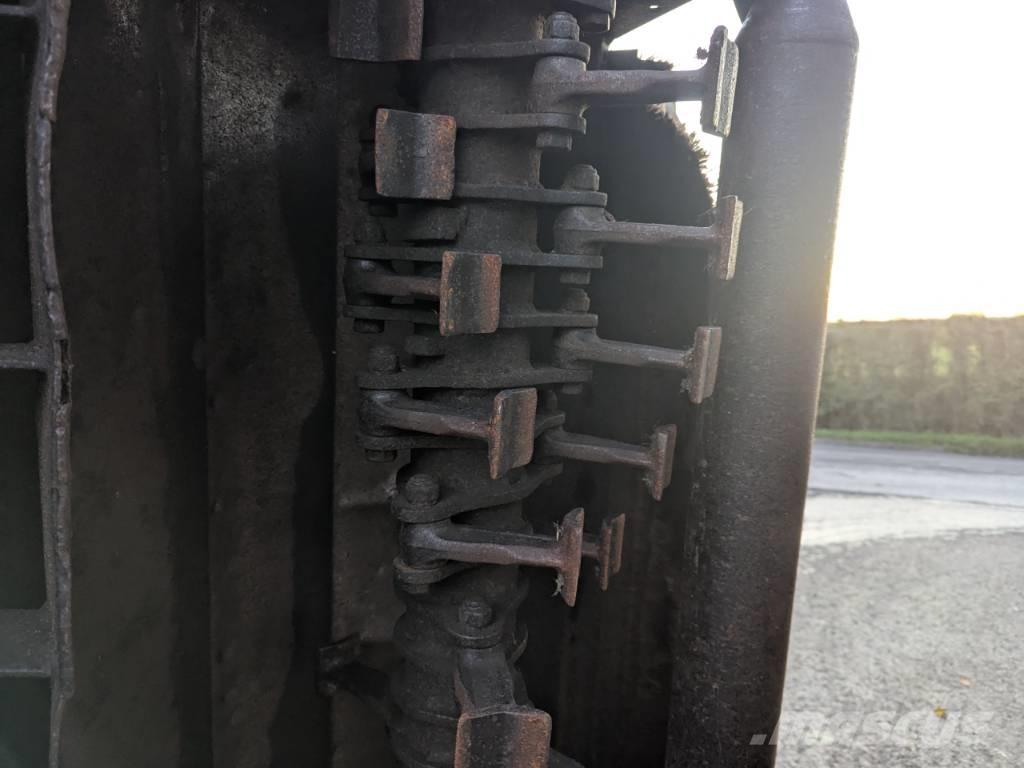 McConnel PA93 Çalı tırpanları