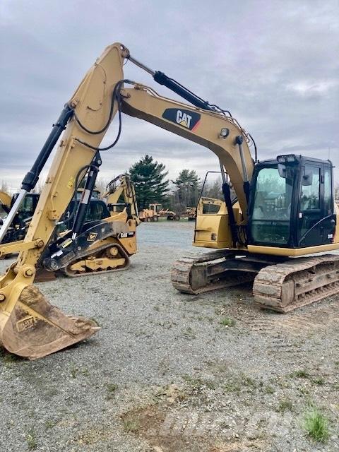 CAT 311 F Paletli ekskavatörler