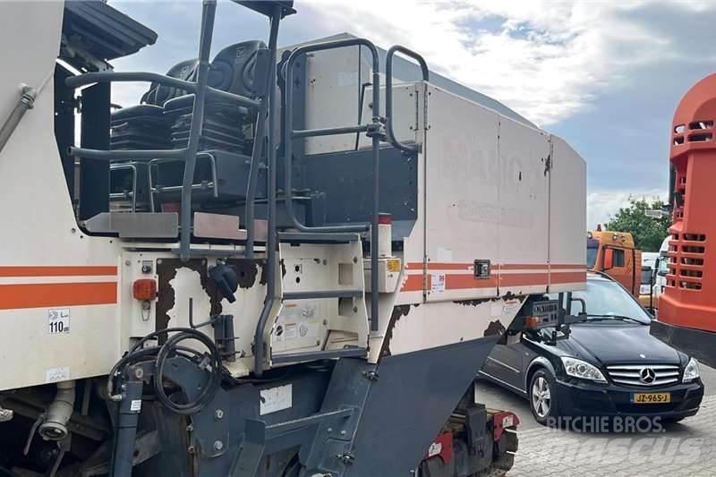 Wirtgen W210 Diger kamyonlar