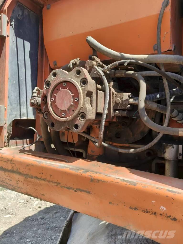 Doosan DH210W-7 Lastik tekerli ekskavatörler