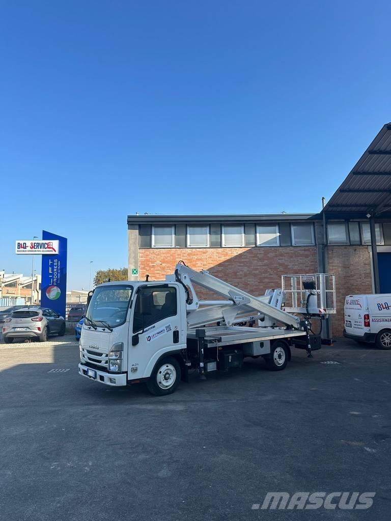 Multitel MX 200 Araç üstü platformlar