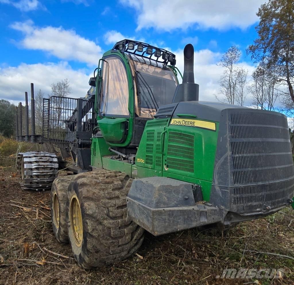 John Deere 1510G Tomruk yükleyici traktörler