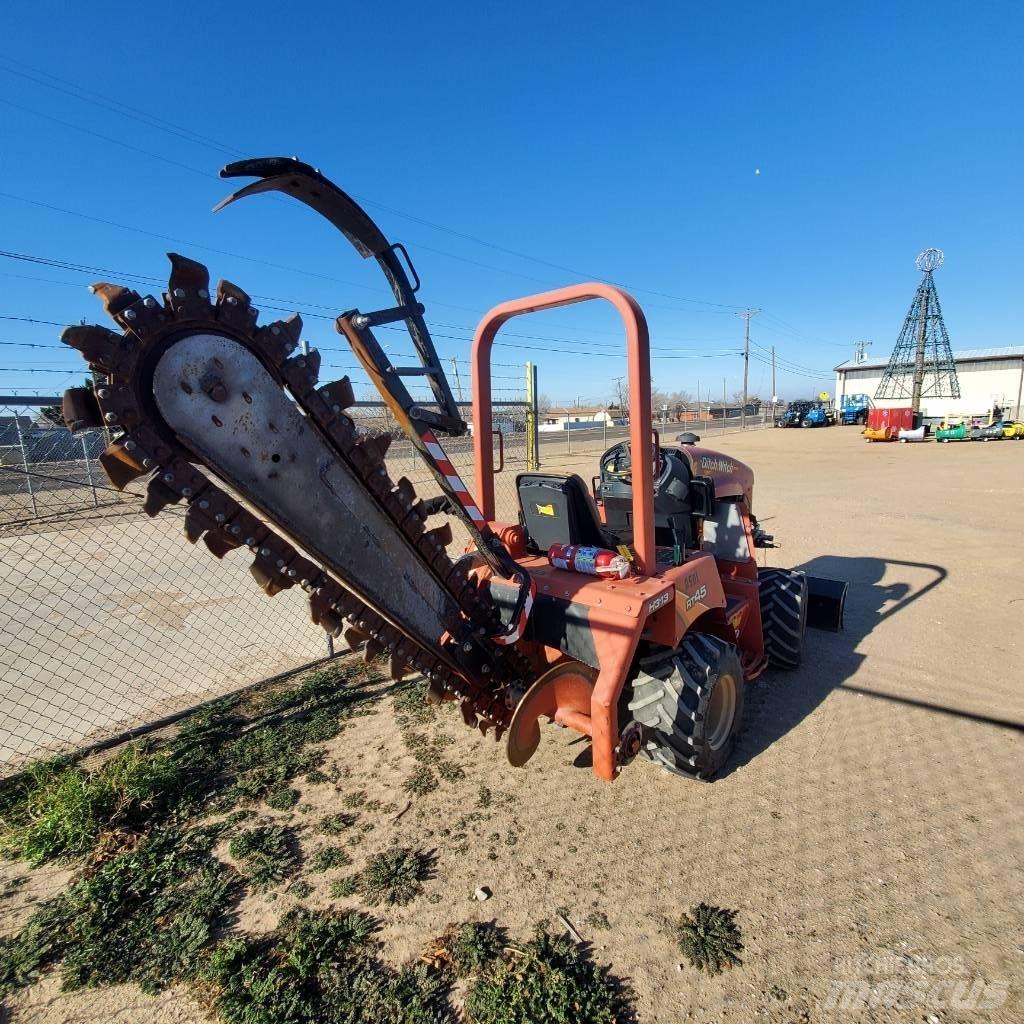 Ditch Witch RT 45 Kanal kazma makinasi