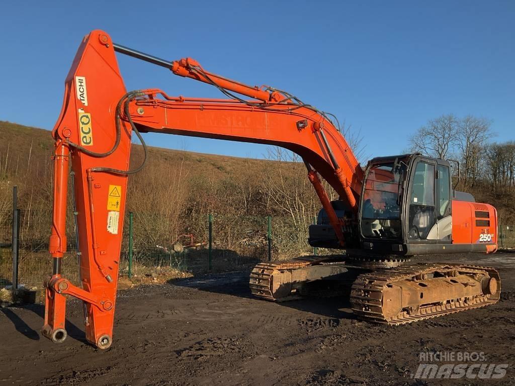 Hitachi ZX 250 LC-6 Paletli ekskavatörler