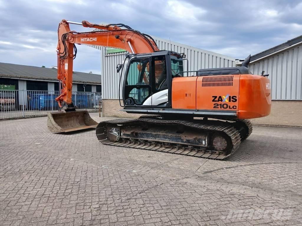 Hitachi ZX 210 LC-5B Paletli ekskavatörler
